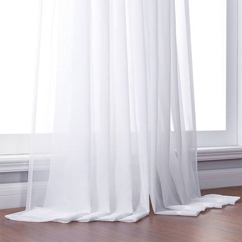 Laria Rideau Tulle